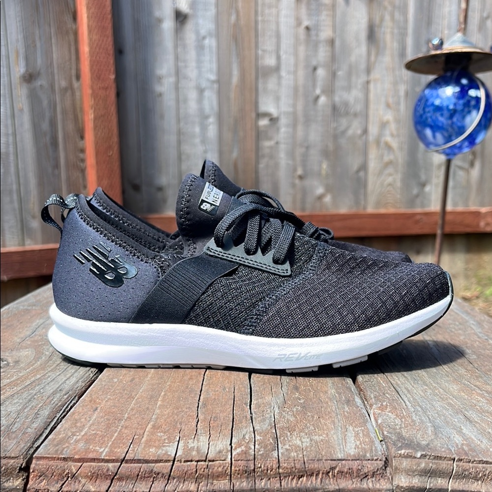 NWOT - New Balance women’s FuelCore Nergize running shoes in 6.5